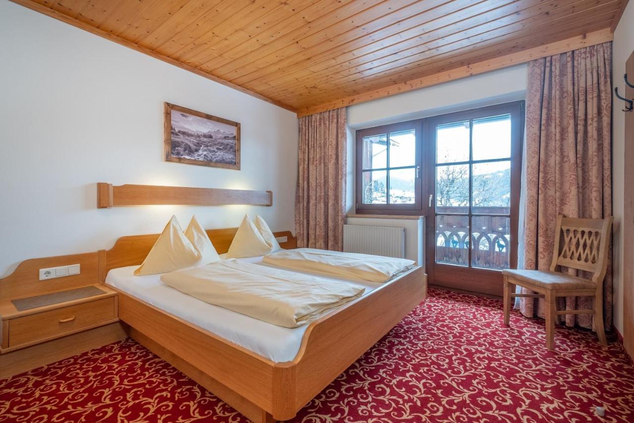 Hotel Garni Ransburgerhof Flachau Exterior photo
